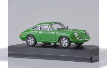 PORSCHE 911T (1968), light green