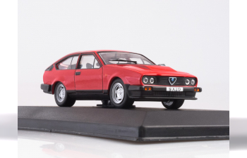 ALFA ROMEO GTV6 red