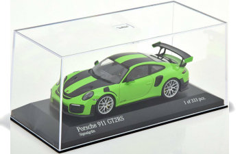 PORSCHE 911 (991 II) GT2 RS Weissach Package green/black