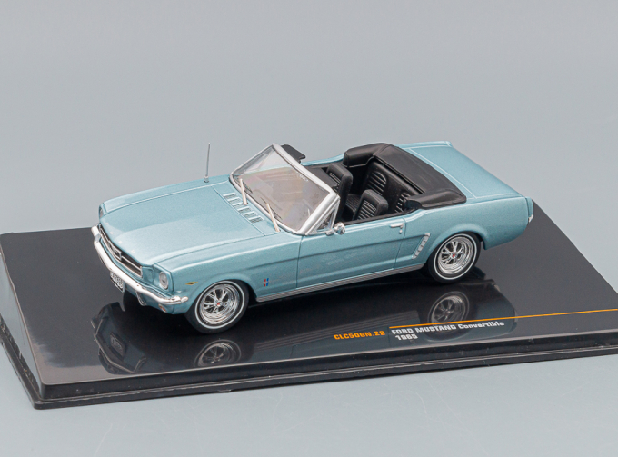 FORD Mustang Convertible (1965), light blue-metallic