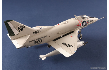 Сборная модель A-4C Skyhawk
