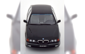 BMW 528i E39 Saloon (1995), black-metallic