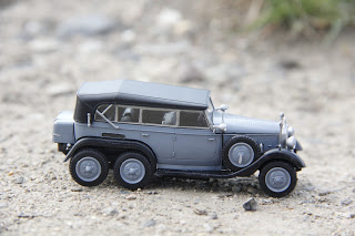 Сборная модель WWII G4 (1935) с тентом (сборка без клея)