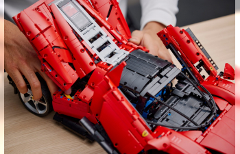 FERRARI Lego Technic - Daytona Sp3 2022 - 3778 Pezzi - 3778 Pieces, Red