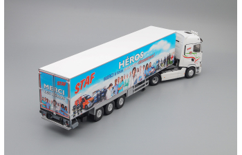 RENAULT T520 High c полуприцепом-рефрижератором "STAF HEROS" 2020