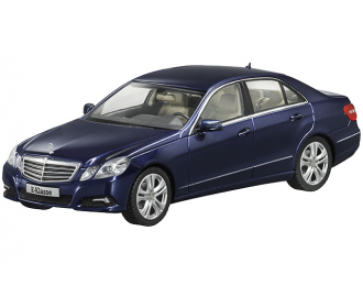 MERCEDES-BENZ E-Klasse Sedan Avantgarde W212 (2009), blue tansanit