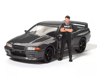 NISSAN Skyline GT-R (R32) Gunmetal с фигуркой Matsuda