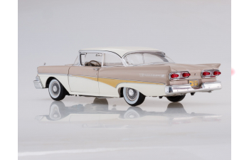 FORD Fairlane 500 HardTop (1958), colonial white/desert beige