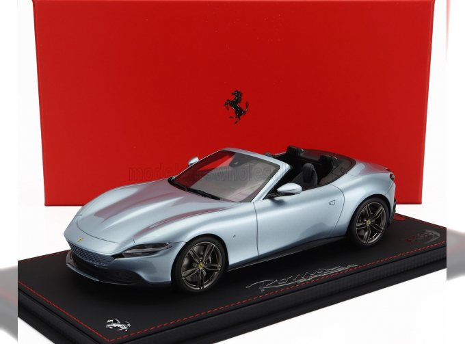 FERRARI Roma Spider Open (2020) - Con Vetrina - With Showcase, Grigio Alloy - Grey