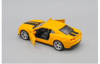 CHEVROLET Corvette, Yellow