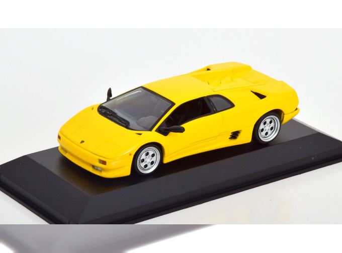 LAMBORGHINI Diablo (1994), yellow