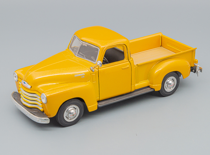 Chevrolet 3100 Pick Up, gold