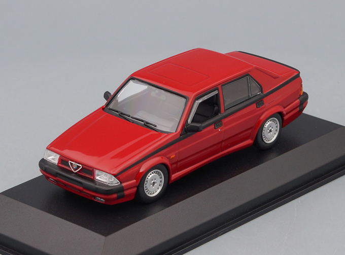 ALFA ROMEO 75 V6 America (1987), red