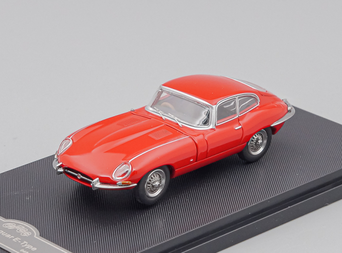 JAGUAR E-type 1961, red