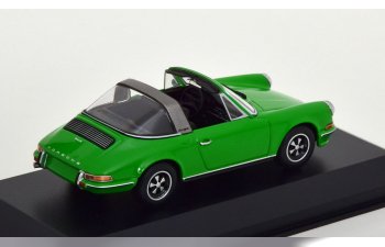 PORSCHE 911 Targa S (1972), green silver