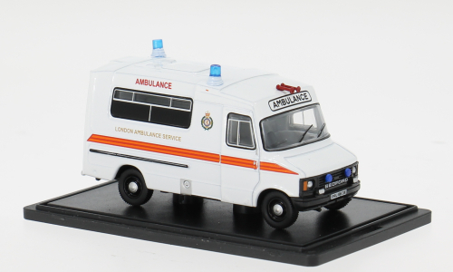 BEDFORD CF Hanlon Ambulance London Ambulance Service (OFAH)