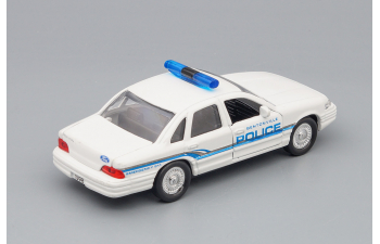 FORD Crown Victoria Police, white