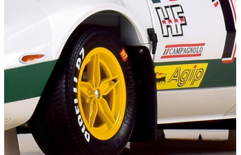 Сборная модель LANCIA Stratos