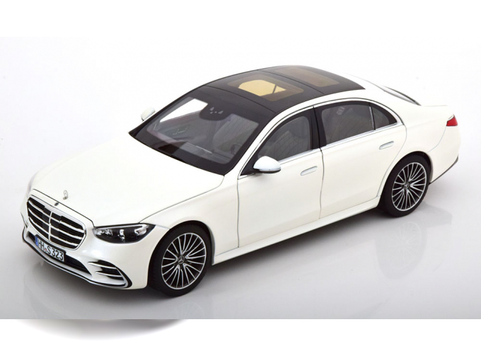 MERCEDES-BENZ S-Klasse AMG-Line (2021), white metallic