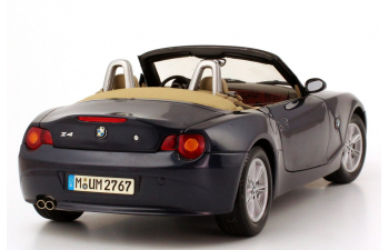 BMW Z4 Convertible (2002), dark blue-metallic