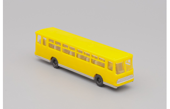 IKARUS Reisebus, yellow