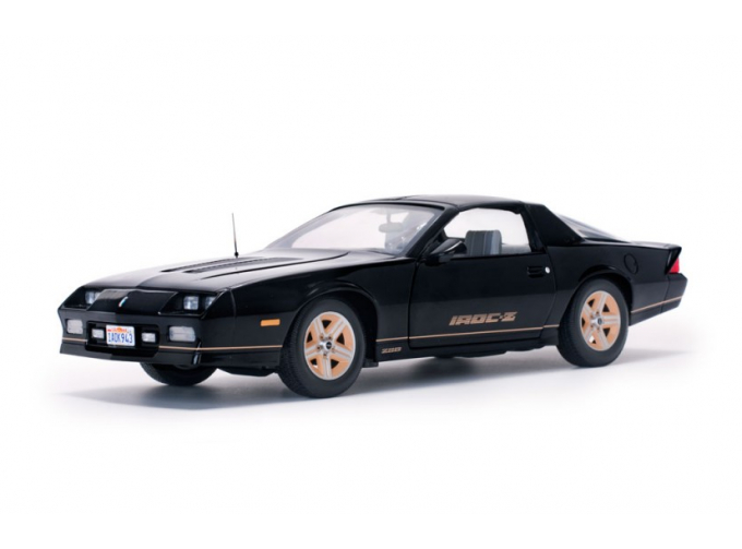 Chevrolet Camaro IROC-Z 1985 черный