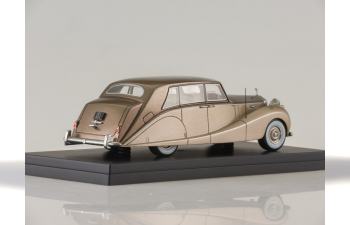 ROLLS-ROYCE Silver Wraith Empress Line by Hooper (1956), beige