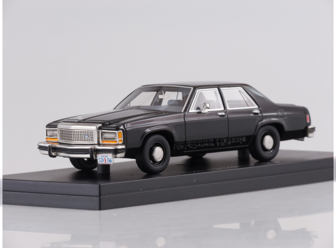 FORD LTD Crown Victoria (1987), black