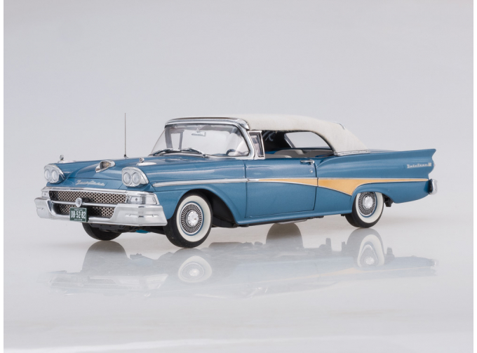 FORD Fairlane 500 Closed Convertible (1958), white/silverstone blue