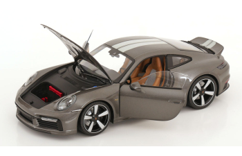 PORSCHE 911 (992) Sport Classic (2022), grey metallic