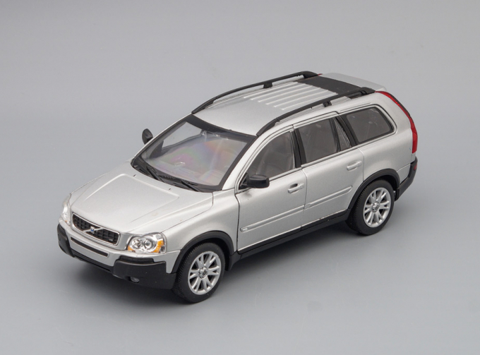 VOLVO XC90, silver