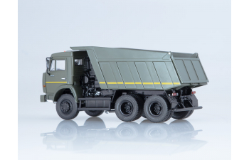 Камский грузовик 65115 самосвал, хаки