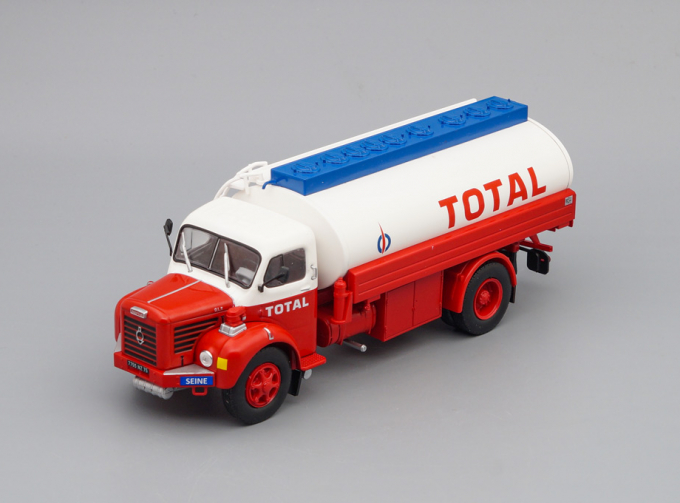 BERLIET GLR 8 M2 Citerne Essence, white / red / blue