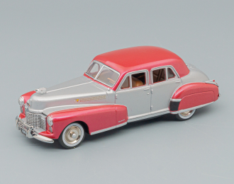 CADILLAC Fleetwood Series Sixty Special (1941), silver / red