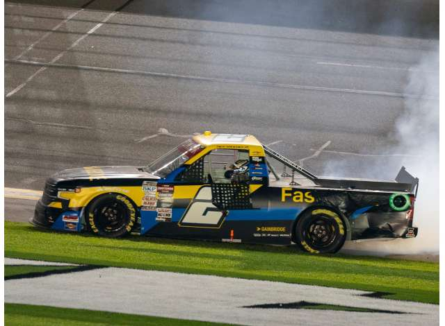 Chevrolet Silverado #2 Nick Sanchez * Gainbridge*, black/yellow/blue 2025