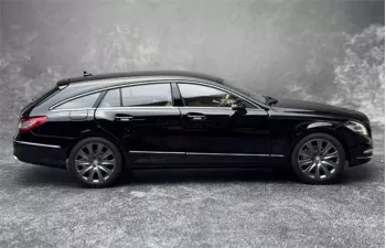 MERCEDES-BENZ CLS Shooting Brake (2011), black