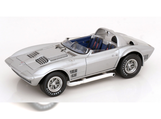 CHEVROLET Corvette Grand Sport Roadster Prototype (1964), silver