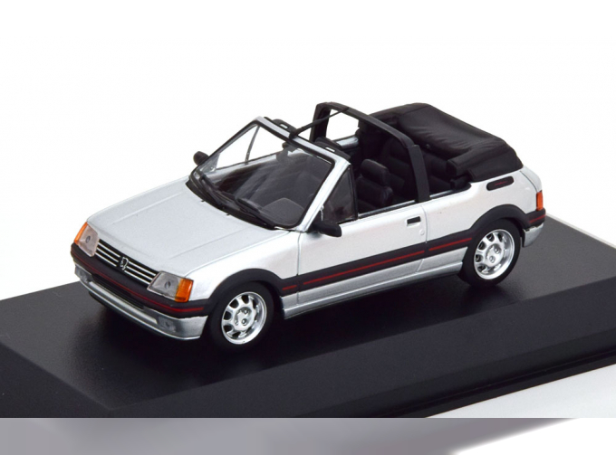 PEUGEOT 205 CTI Convertible (1990), silver