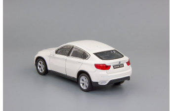 BMW X6, white