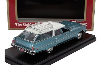 OLDSMOBILE Custom Cruiser Sw Station Wagon (1976), Light Blue White