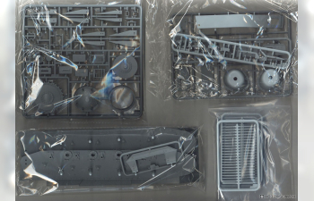 Сборная модель Pz.Kpfw. II (Sd.Kfz.121) Ausf.c