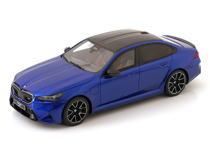BMW M5 G90 (2024), blue metallic