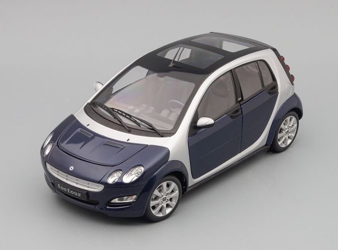 SMART ForFour, blue / silver