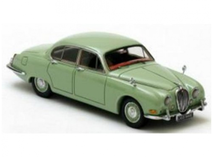 JAGUAR S-Type 3.8 1965, Light Green