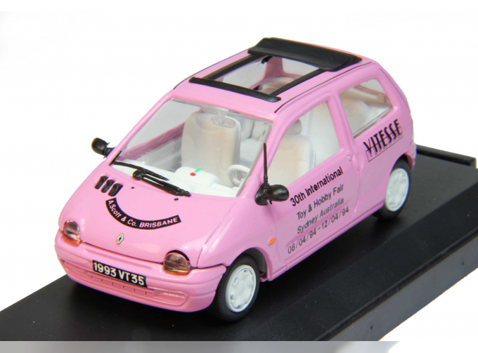 RENAULT Twingo Cabriolet, pink