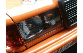 MERCEDES-BENZ PANDEM 190, orange
