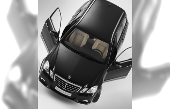 MERCEDES-BENZ E-Klasse T-Modell S212 (2010), black obsidian