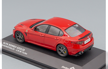 ALFA ROMEO Giulia Quadrifoglio (2019), Red