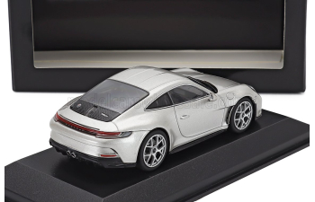 PORSCHE 911 992 S/t Coupe (2023), Silver