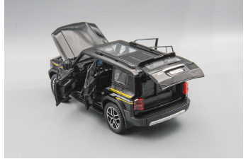 TOYOTA Land Cruiser 250 (Prado) чёрный, 21 см.